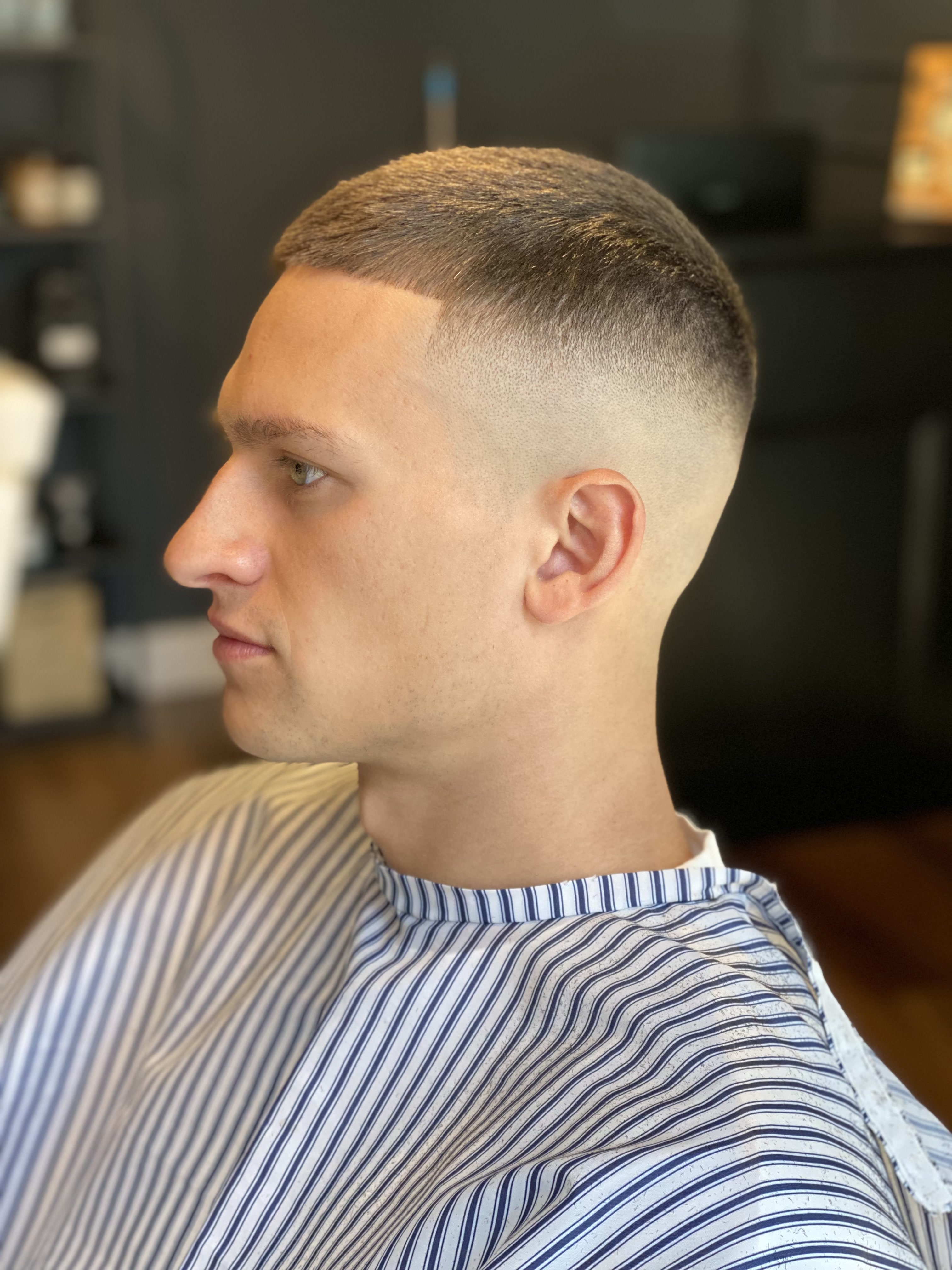 Ambiente e arredi, barberia L'Artisan Lugano